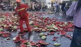 吃瓜网红翻车事件真相,揭秘背后惊人内幕