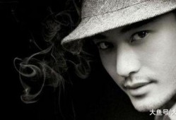 黄晓明爆料杨颖抽烟视频