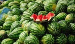 常德网红吃瓜事件真相,真相背后引人深思