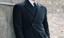 魏大勋爆料家庭视频,揭秘明星家庭日常