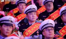 特级总队在线观看,在线观看，揭秘精英特警的惊险历程